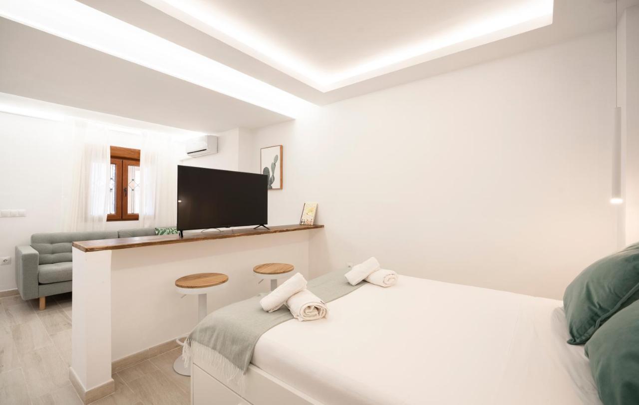 Estudio Tranquilo A Un Paso De La Vibrante Malaga Benalmádena Εξωτερικό φωτογραφία